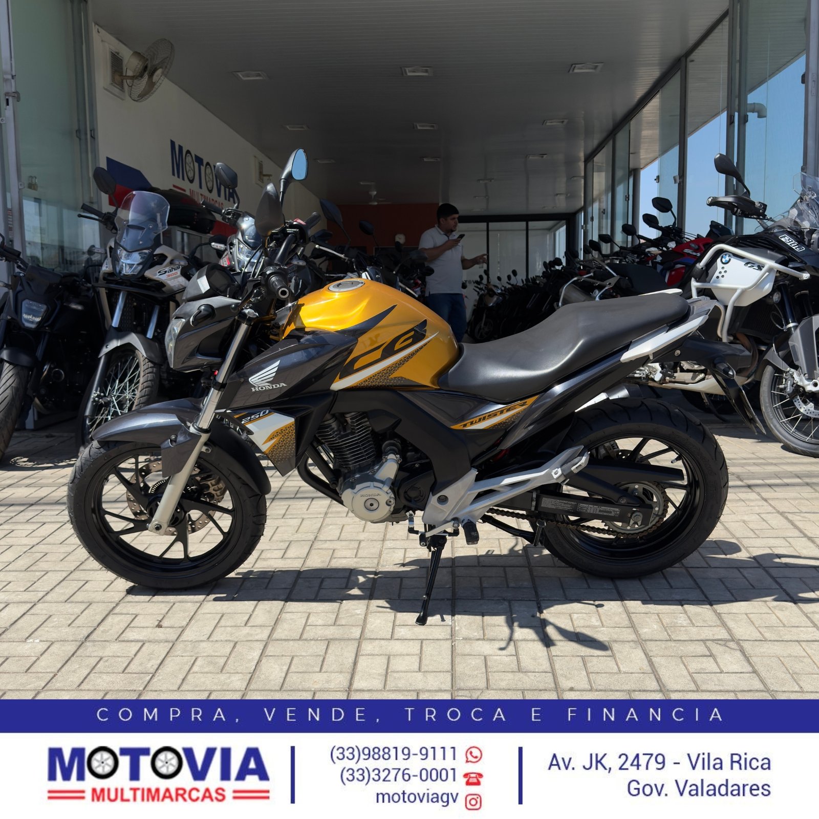 Imagem da moto